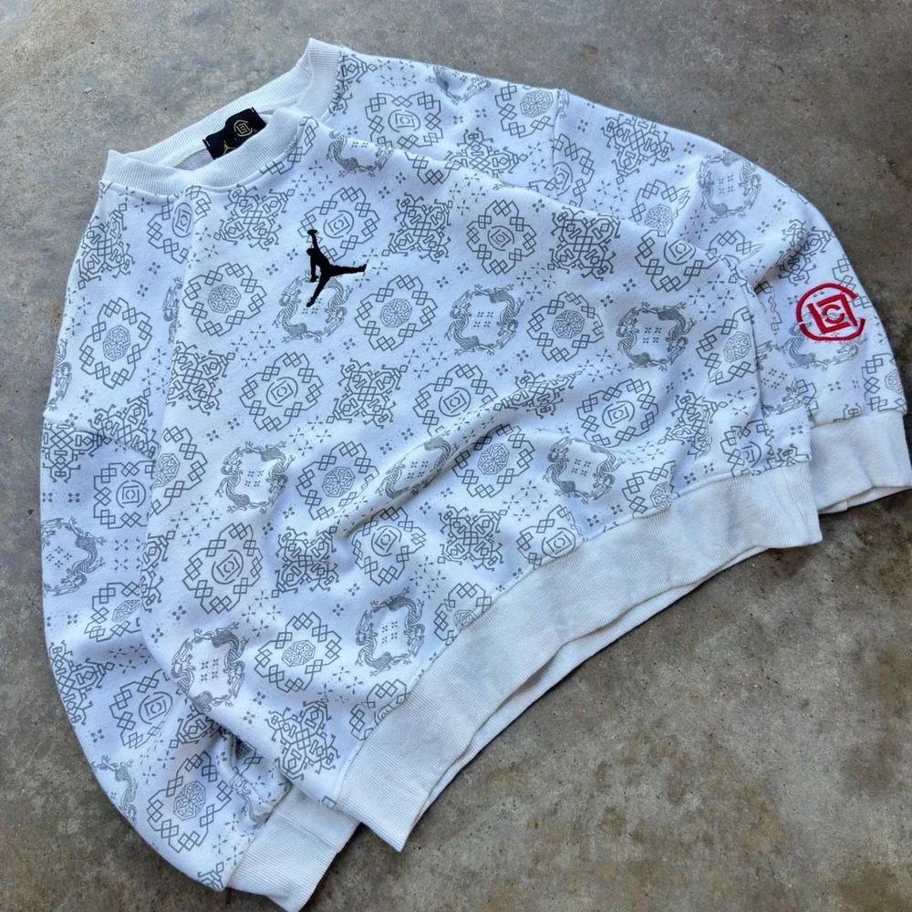 Vintage Y2K Jordan Clot Crewneck AOP Streetwear White Small (j3)